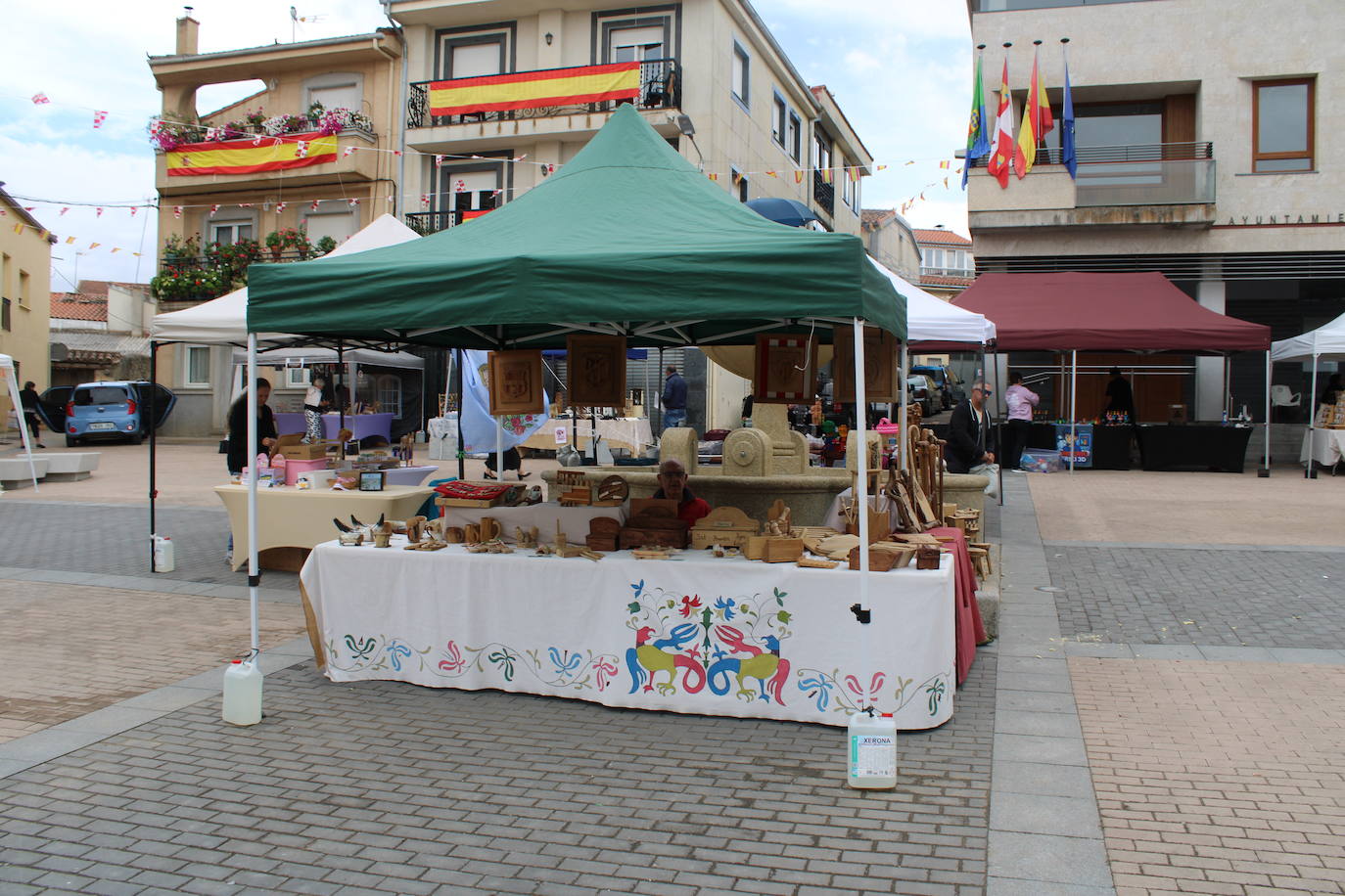 Honores a la Virgen del Carrascal en Cespedosa de Tormes