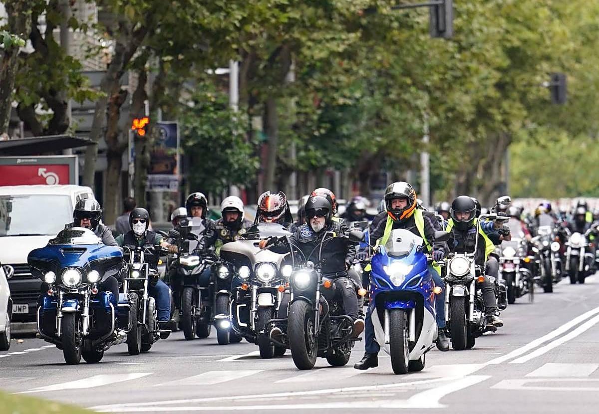 Imagen de los moteros que se han congregado en la mañana de este domingo.