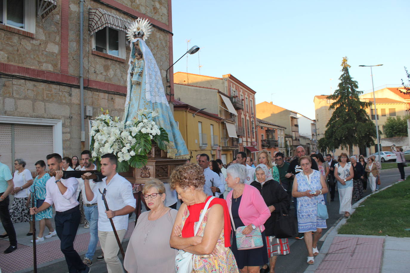 La Virgen de la Peña de Francia eleva las almas de Ciudad Rodrigo