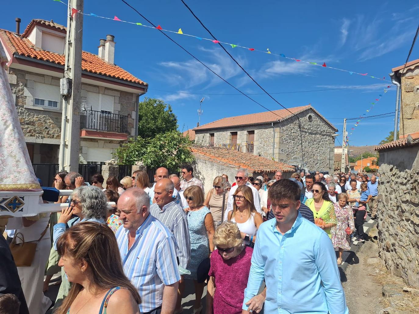 Encuentro junto a la Virgen de Gracia Carrero en Gallegos de Solmirón