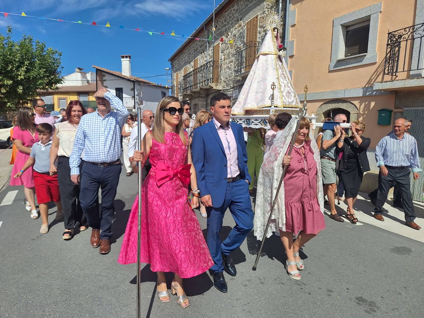 Encuentro junto a la Virgen de Gracia Carrero en Gallegos de Solmirón