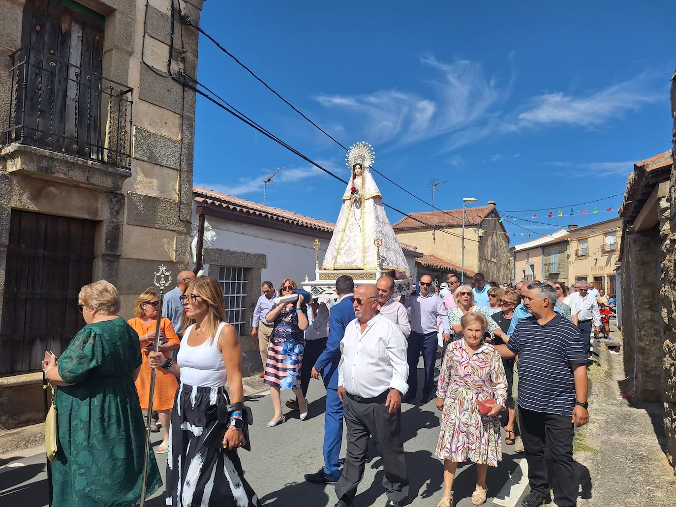 Encuentro junto a la Virgen de Gracia Carrero en Gallegos de Solmirón