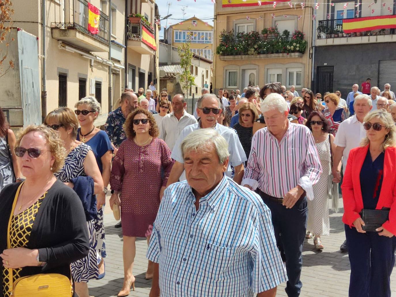 Día de esplendor para honrar a la Virgen en Cespedosa de Tormes