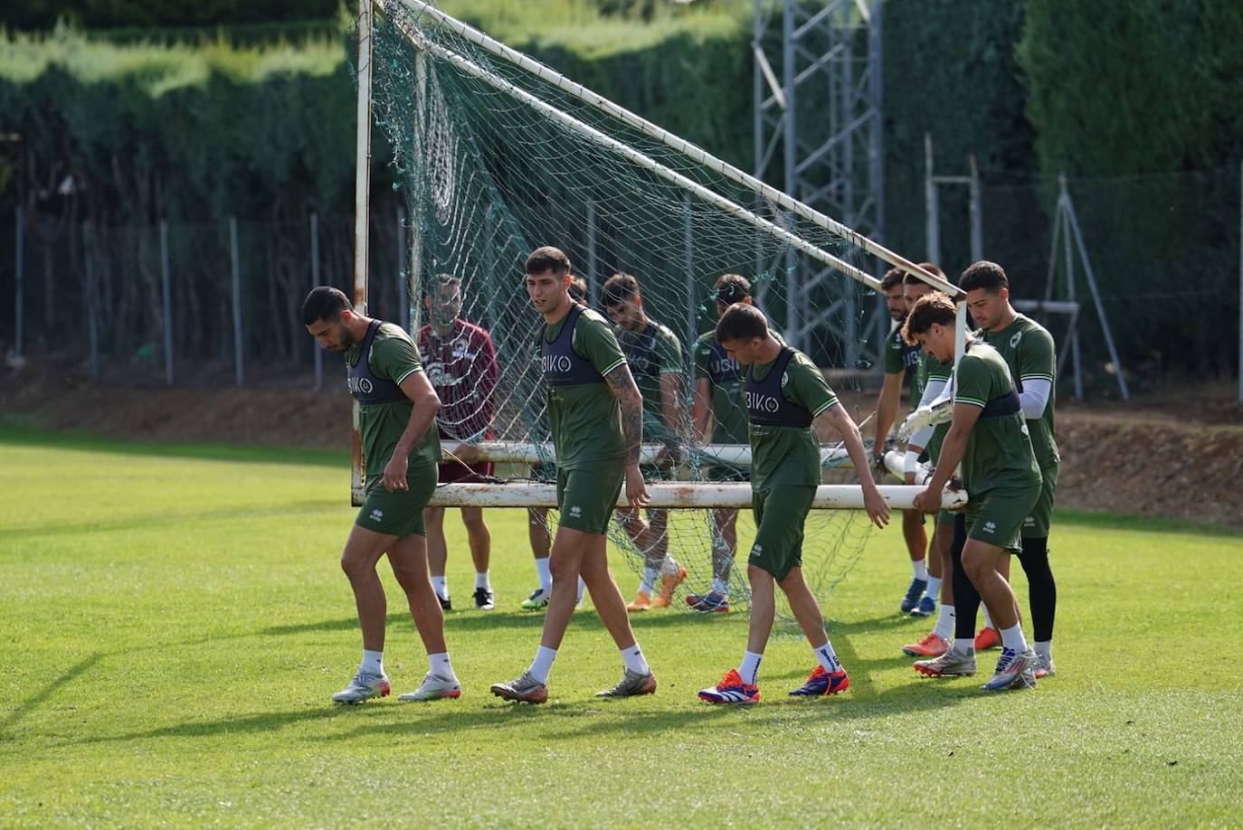 El anexo al Tori acoge la primera sesión de la semana para Unionistas con la vista puesta en el Pedro Escartín