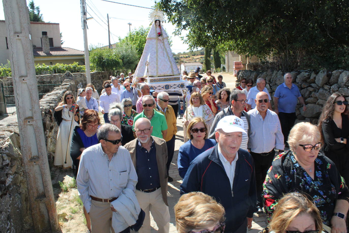 Gallegos de Solmirón entona el &quot;Adiós&quot; a la Virgen de Gracia Carrero