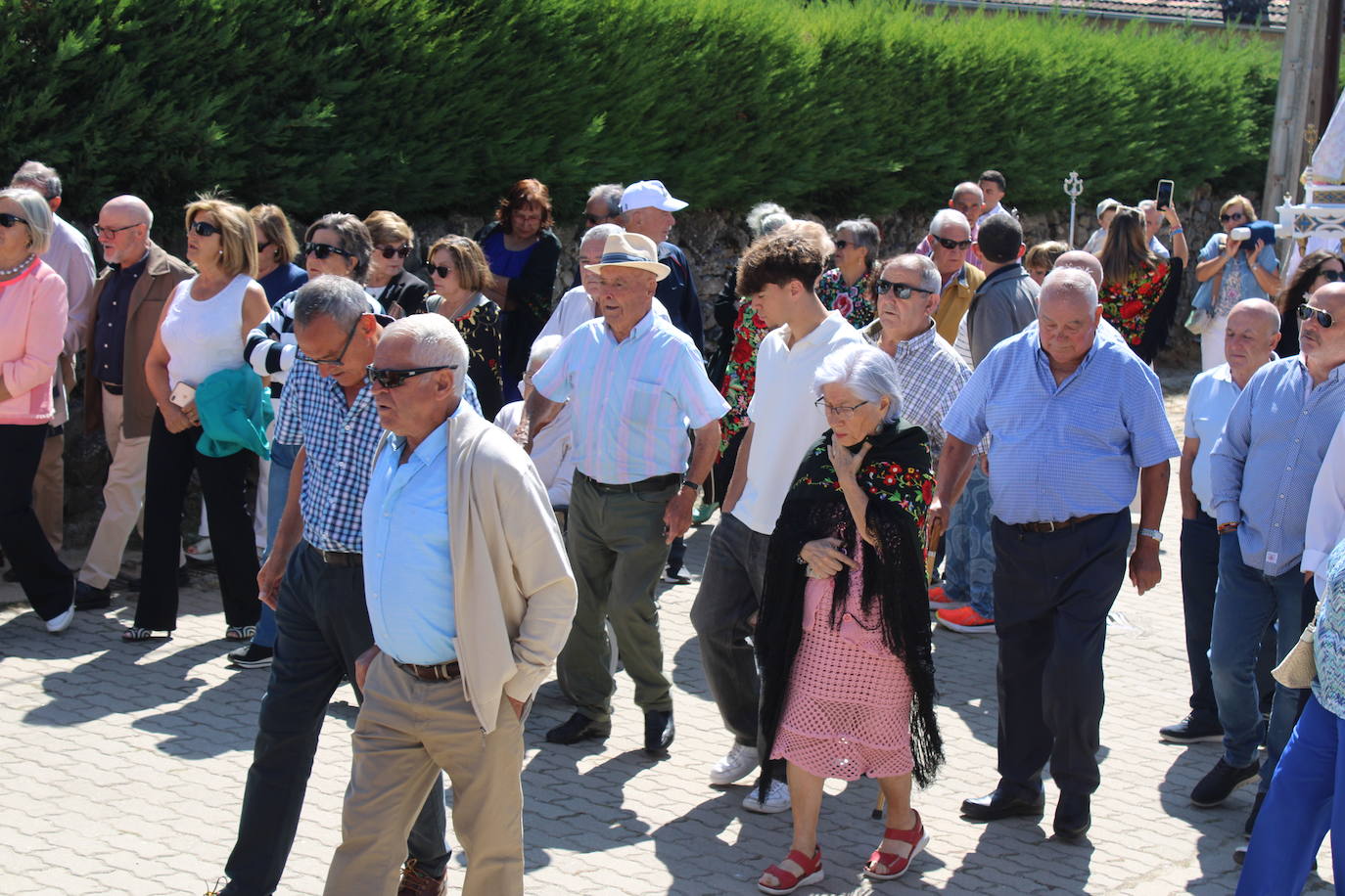 Gallegos de Solmirón entona el &quot;Adiós&quot; a la Virgen de Gracia Carrero