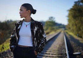 Marta Santos se ha consolidado como una de las grandes revelaciones del flamenco-pop actual.