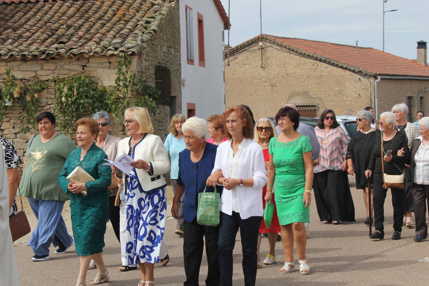 Trabanca se entrega a la Virgen del Carmen en el primer día de fiestas