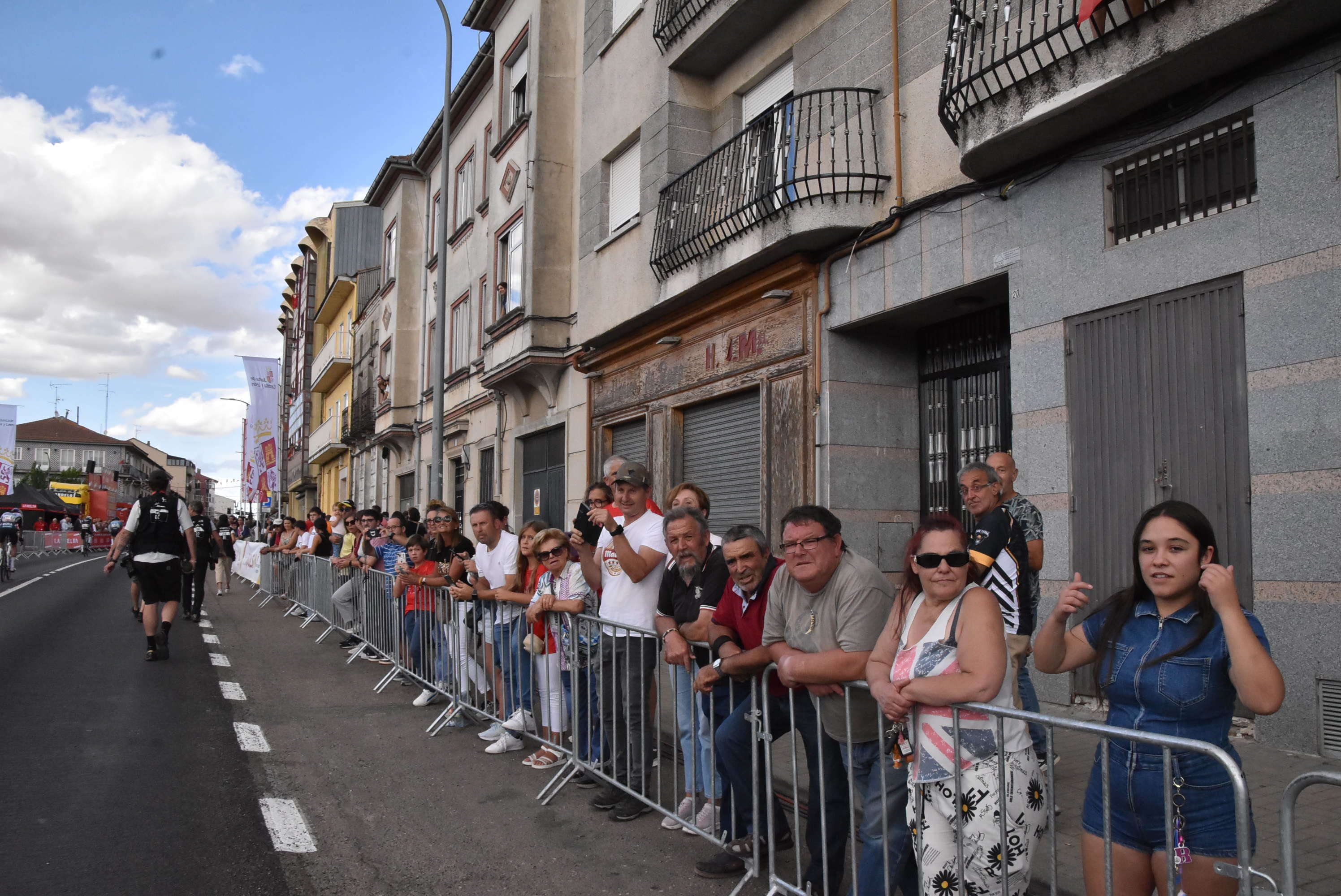 Guijuelo vive una gran jornada de ciclismo con gran ambiente en sus calles