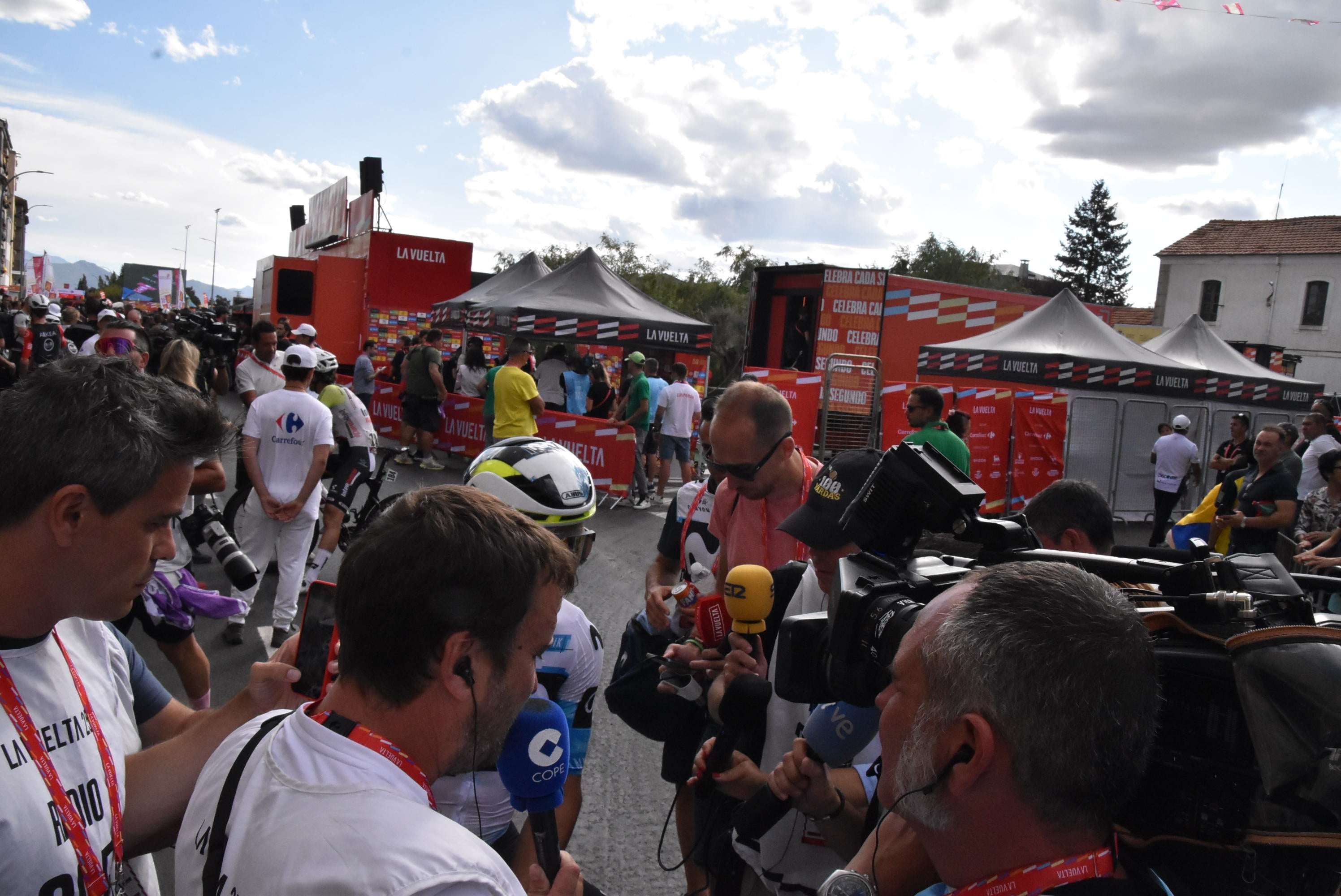 Guijuelo vive una gran jornada de ciclismo con gran ambiente en sus calles