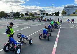 Pequeños participando en la Semana de la Movilidad en Carbajosa en otras ediciones.