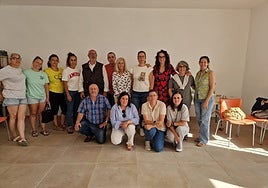 Participantes del curso en el acto de inauguración.