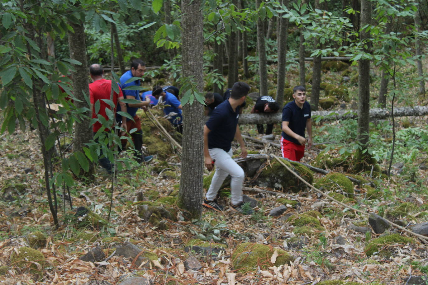 San Esteban de la Sierra celebra una intensa jornada de vísperas en honor al Cristo
