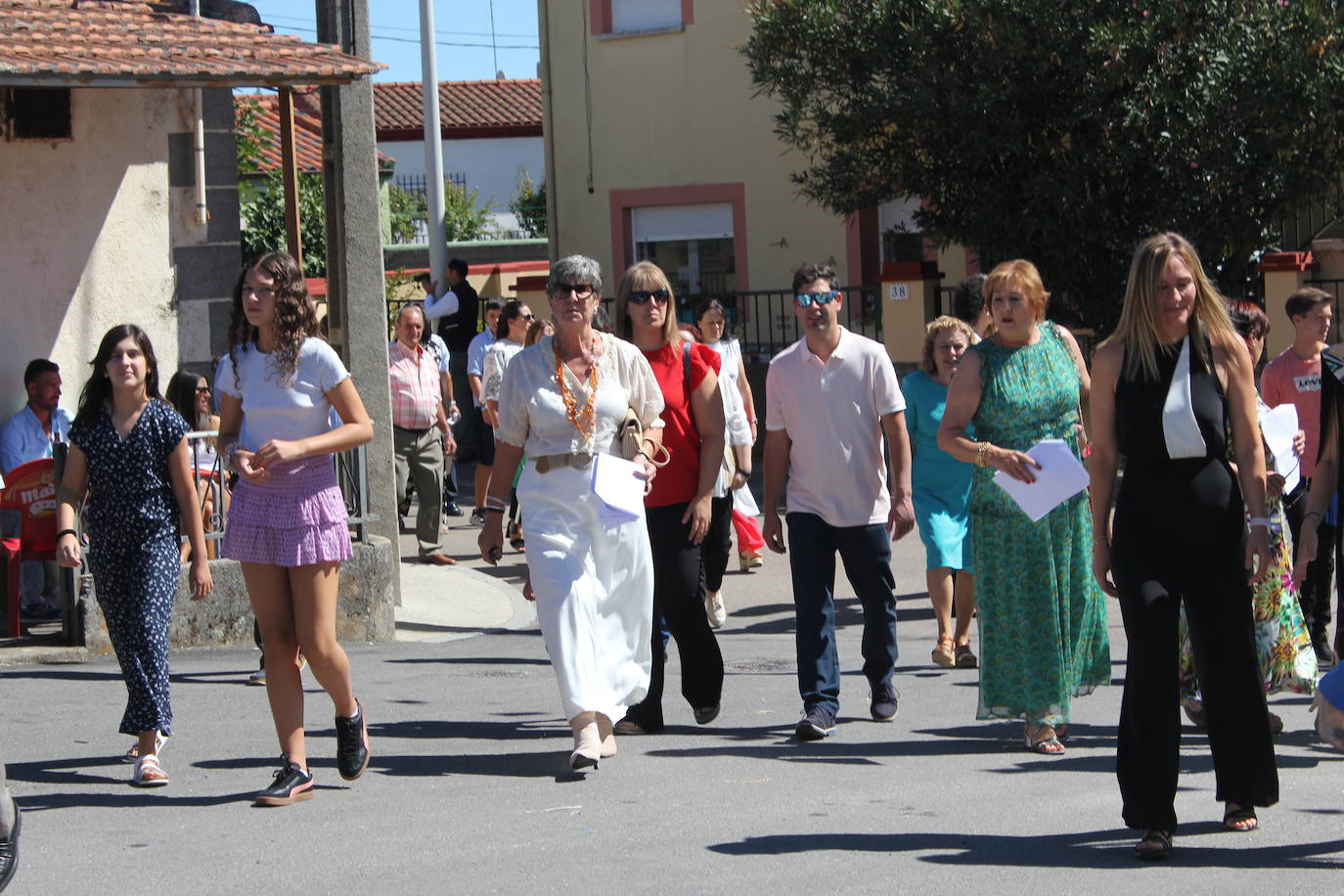 Pelarrodríguez le canta al Santo Cristo en una mañana jubilosa