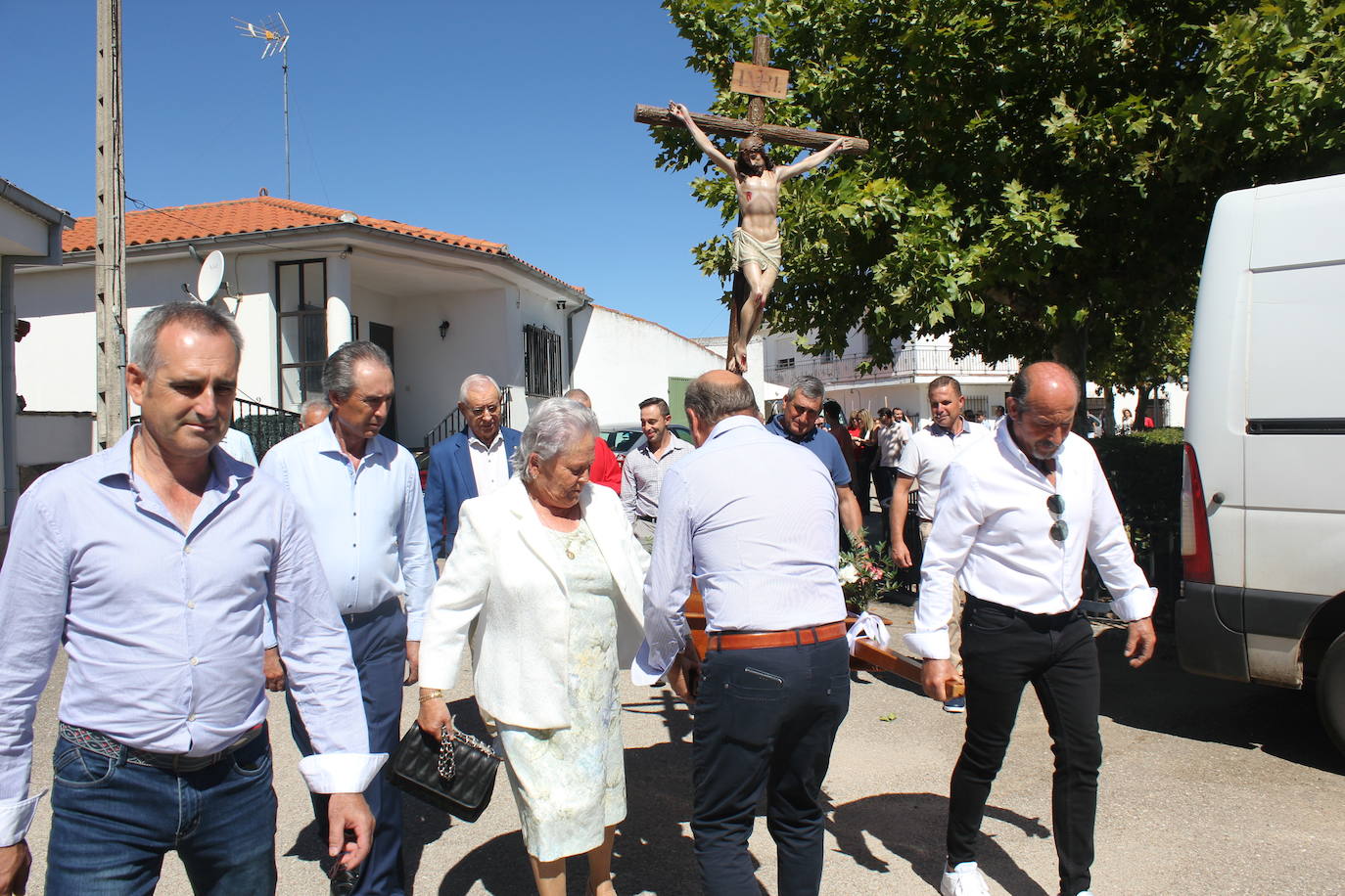 Pelarrodríguez le canta al Santo Cristo en una mañana jubilosa