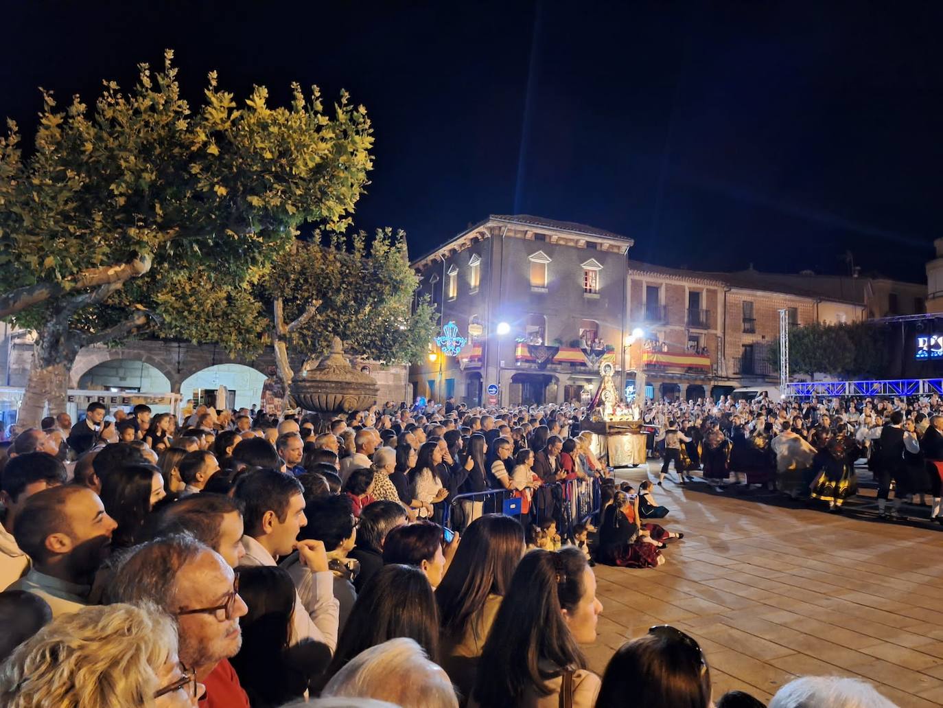 La Virgen de la Vega luce con esplendor en Piedrahita