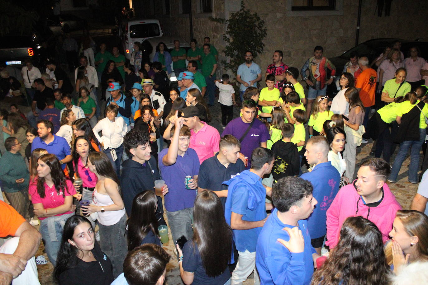 San Esteban de la Sierra celebra una intensa jornada de vísperas en honor al Cristo