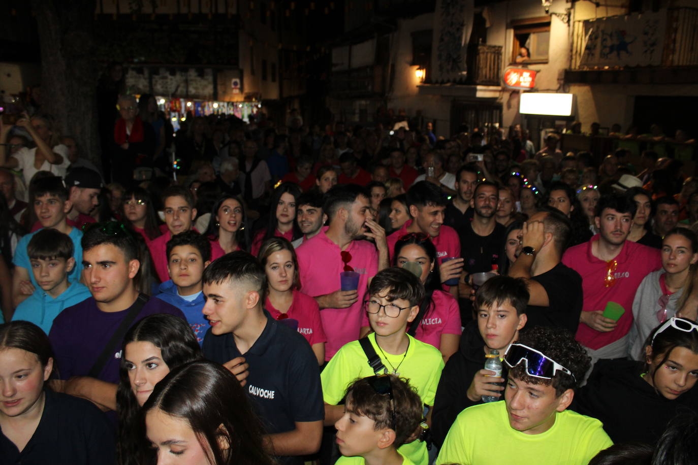 San Esteban de la Sierra celebra una intensa jornada de vísperas en honor al Cristo