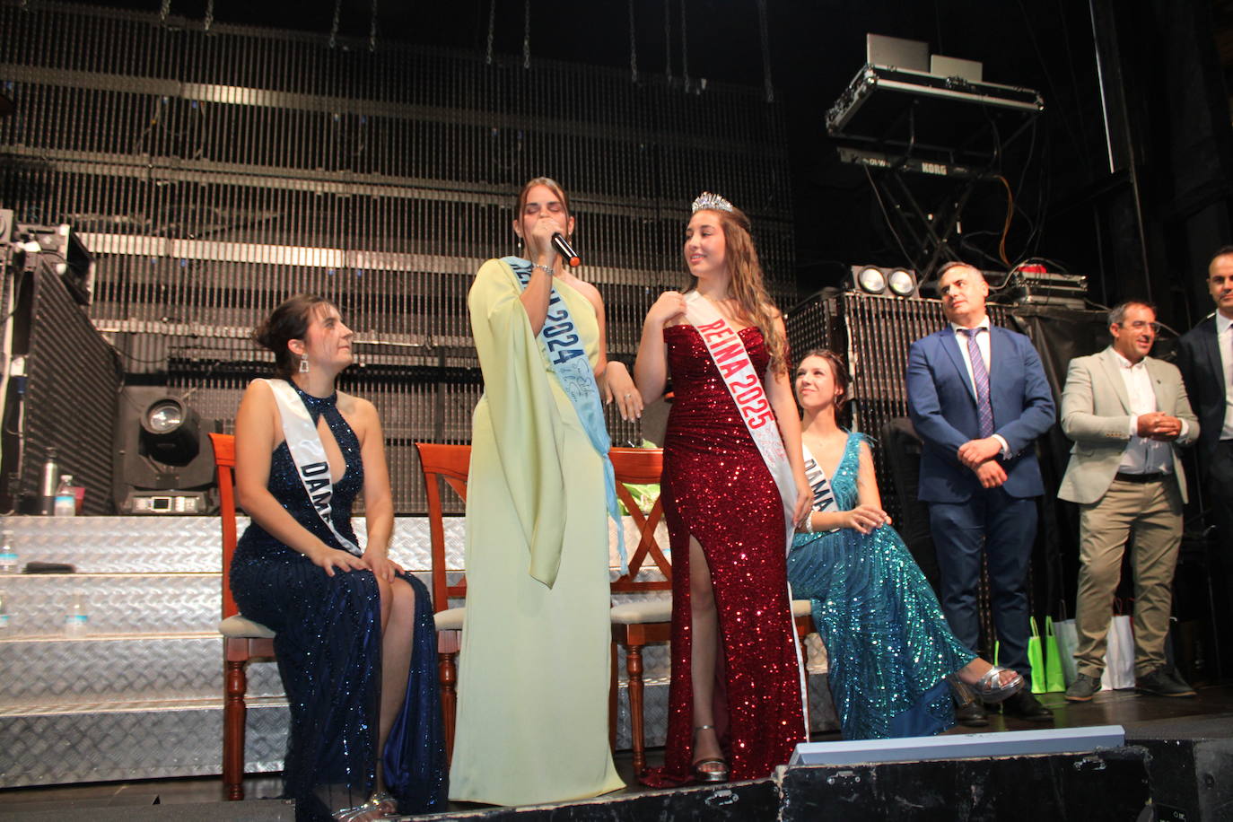San Esteban de la Sierra celebra una intensa jornada de vísperas en honor al Cristo