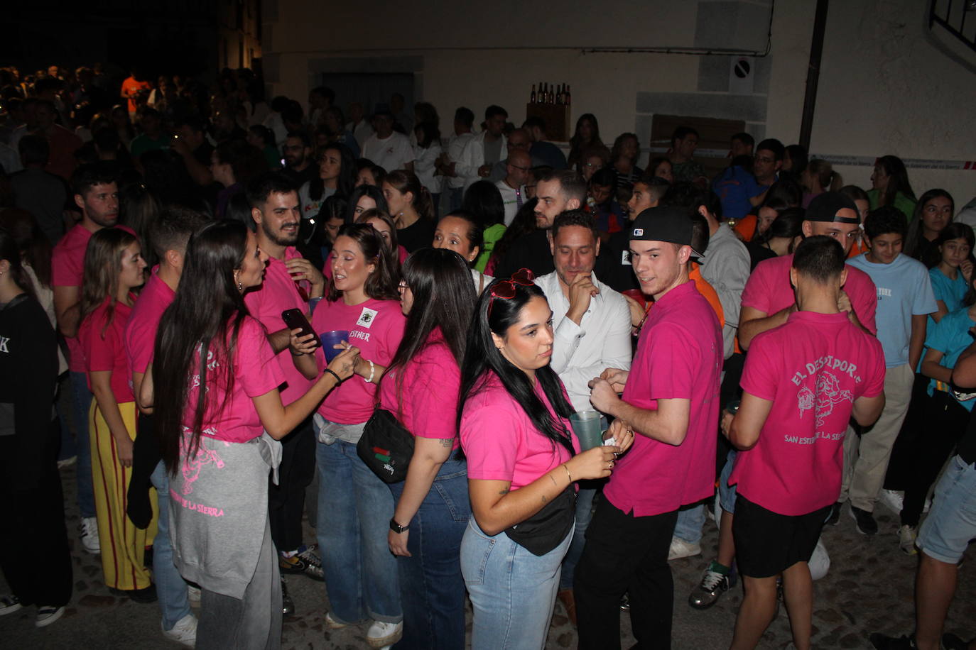 San Esteban de la Sierra celebra una intensa jornada de vísperas en honor al Cristo