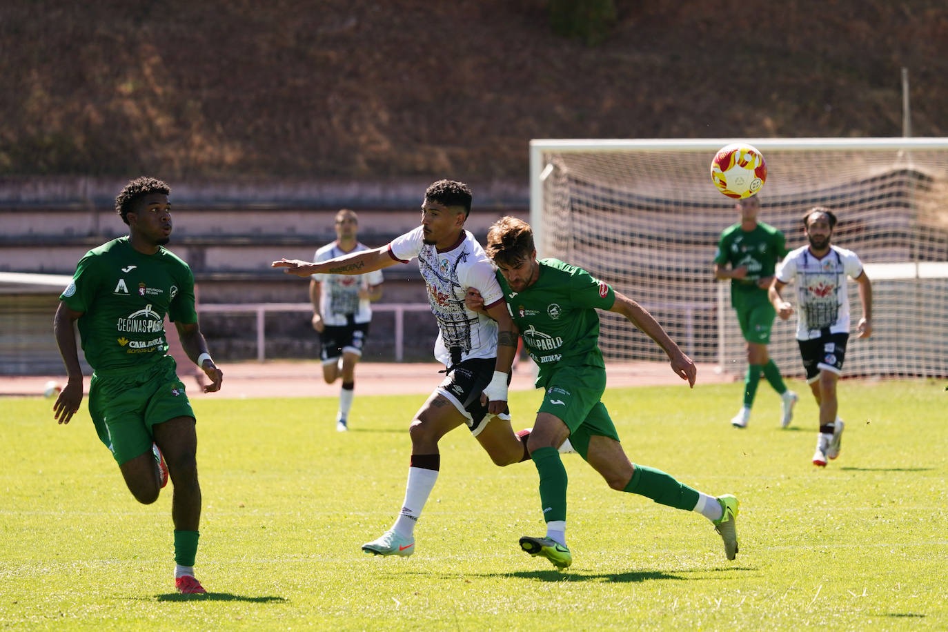 Las mejores imágenes del triunfo del Salamanca UDS en Las Pistas