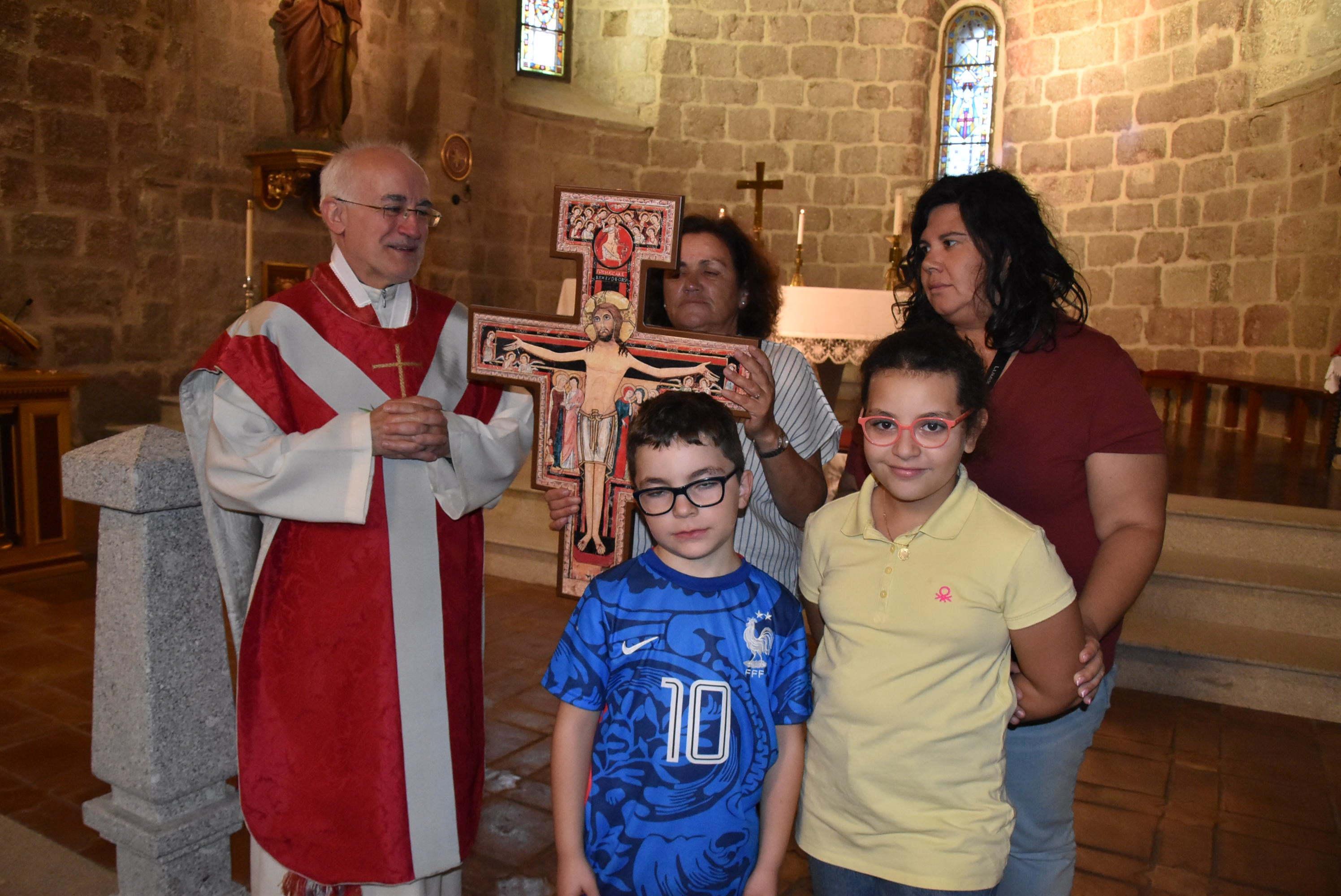 La Seráfica Hermandad de Béjar se despide de su párroco
