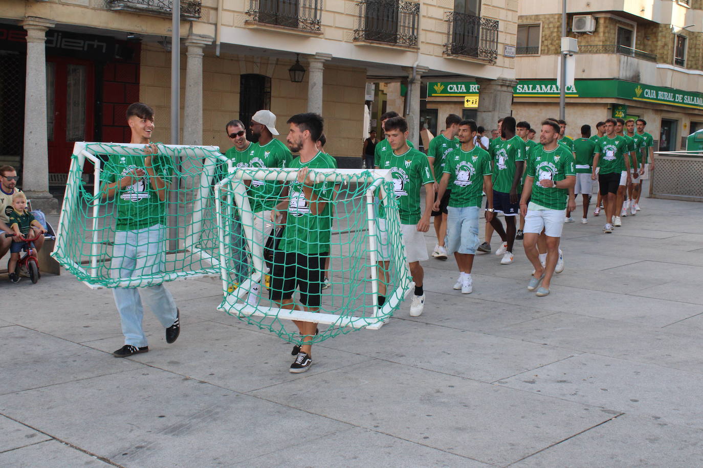 El Guijuelo vuelve al verde en su camiseta
