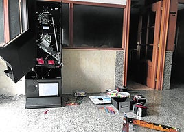 Máquina reventada en el asalto a otro establecimiento hostelero de Salamanca.