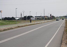 Carril bici que une Villamayor con Salamanca.