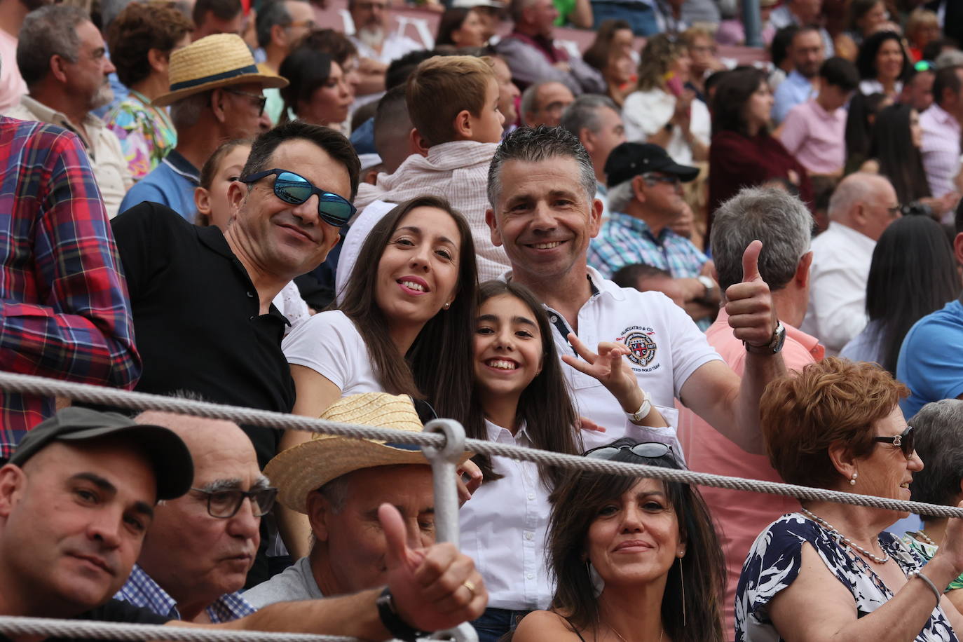 Las mejores imágenes de los tendidos de La Glorieta de este sábado