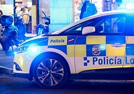 Una dotación de la Policía Local, en Salamanca.