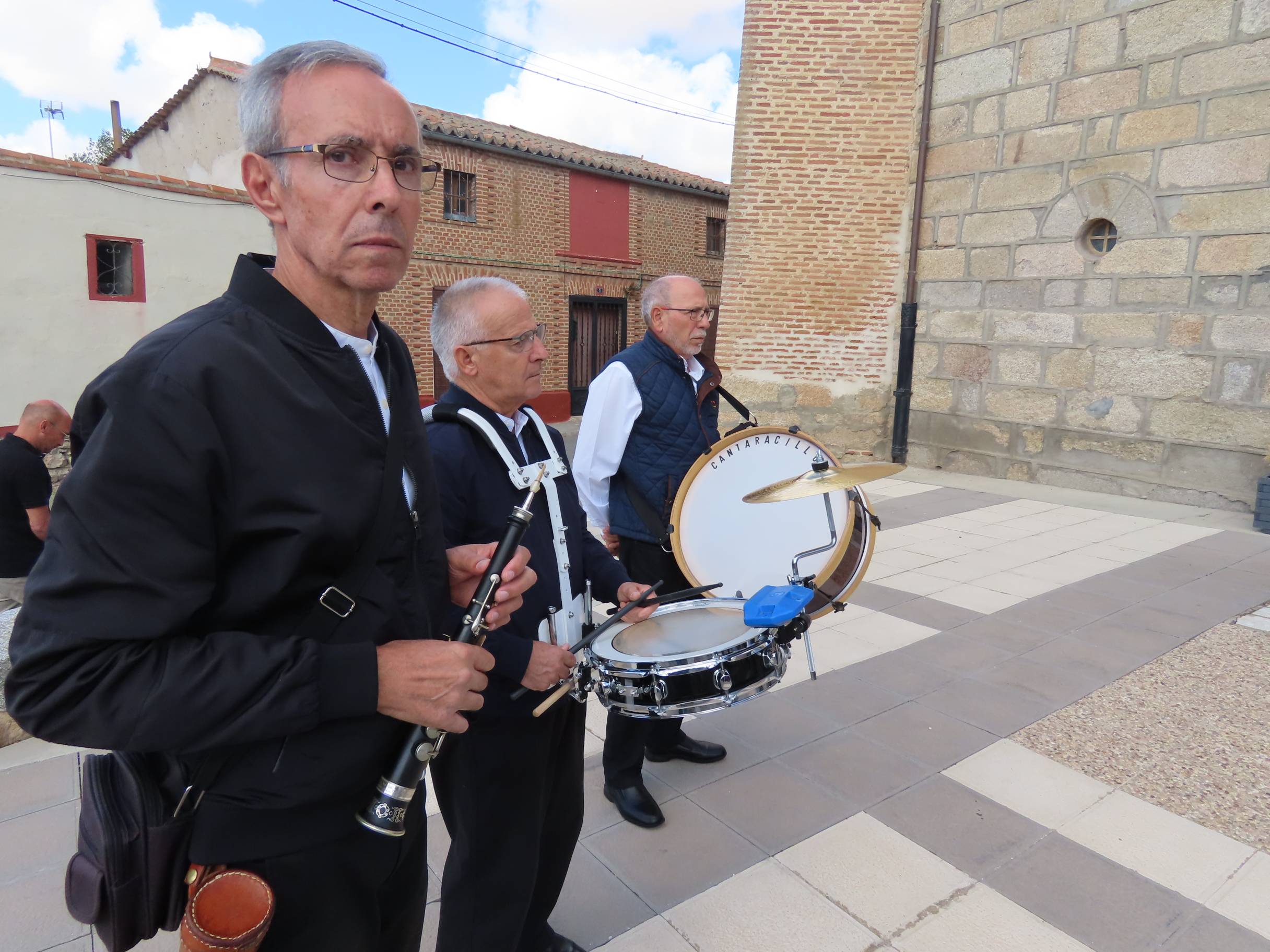 Himnos en honor a Nuestra Señora de las Angustias en Bóveda