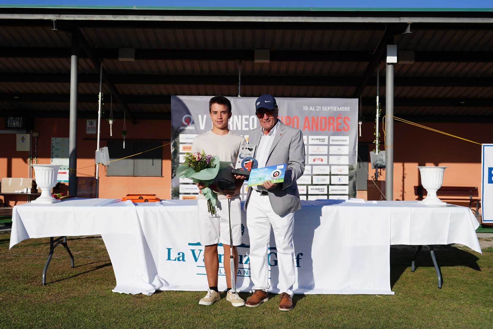 Grupo Andrés y La Valmuza Golf viven un torneo para el recuerdo