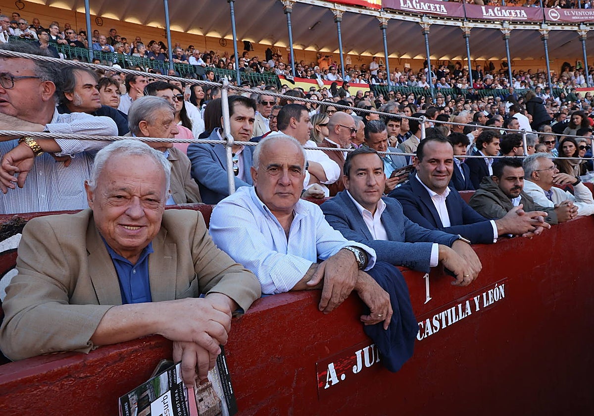 Las mejores imágenes de los tendidos de La Glorieta de este domingo