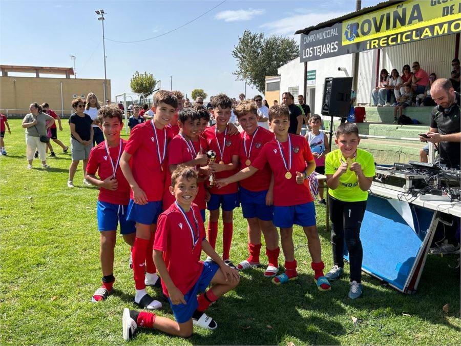 Éxito del VIII Trofeo Fútbol 7 CGB &#039;Por un futuro sin Alzheimer&#039;