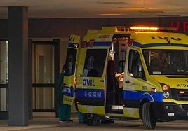 Una ambulancia en una imagen de archivo.