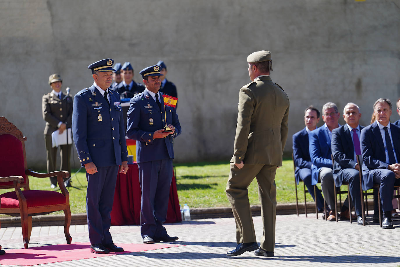 Honor, compromiso y memoria en el Día de la Subdelegación de Defensa