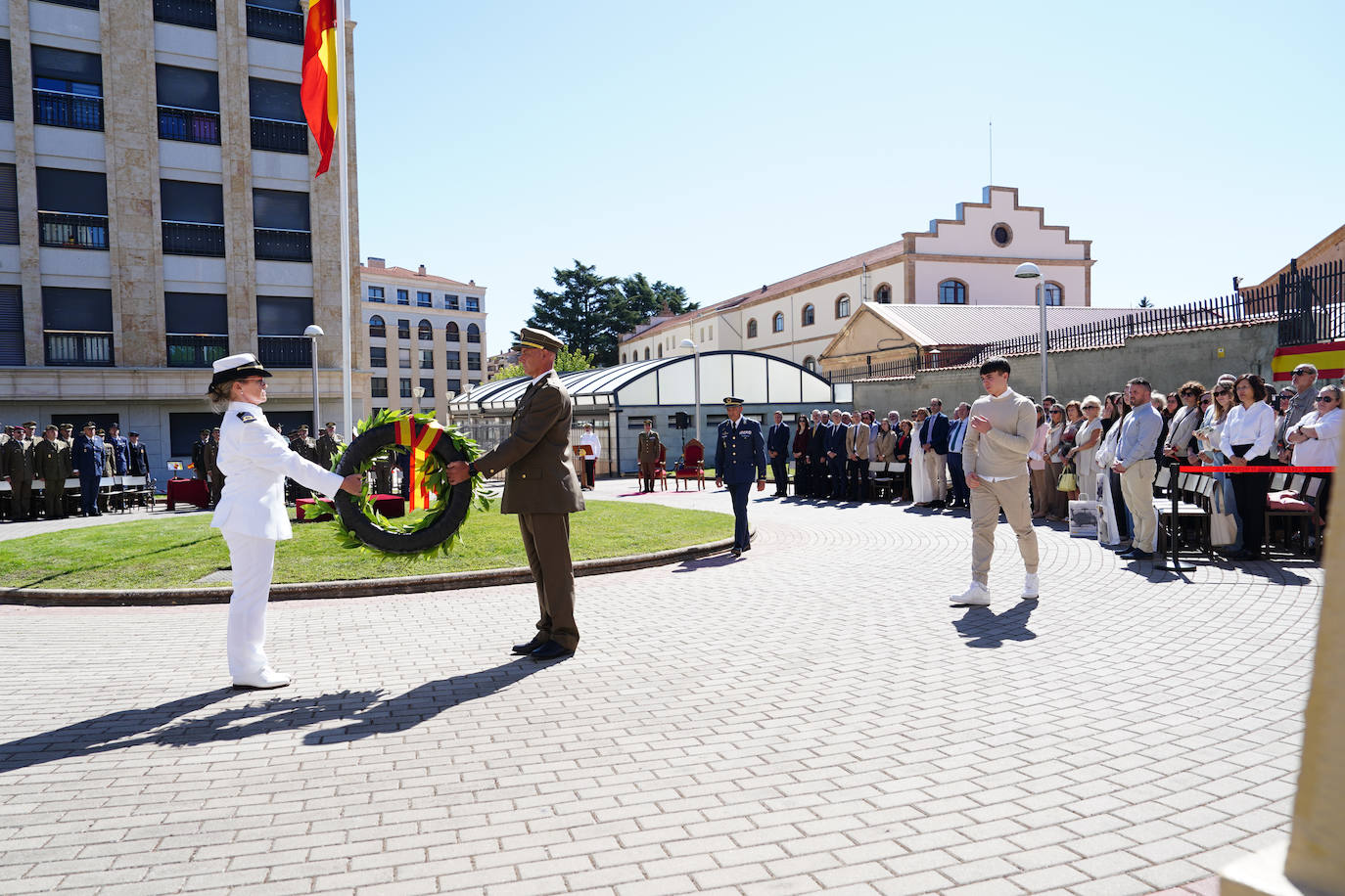 Honor, compromiso y memoria en el Día de la Subdelegación de Defensa