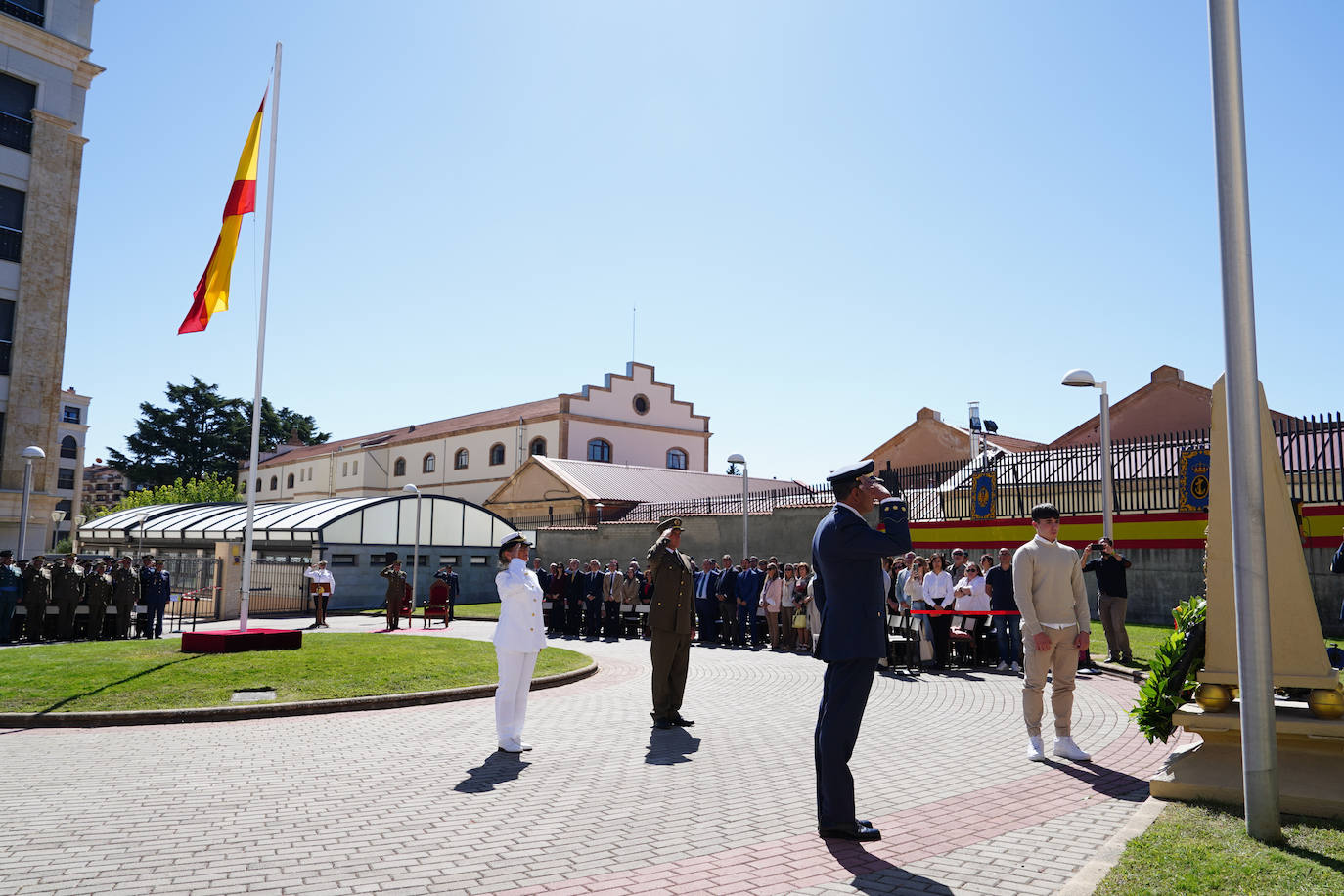 Honor, compromiso y memoria en el Día de la Subdelegación de Defensa