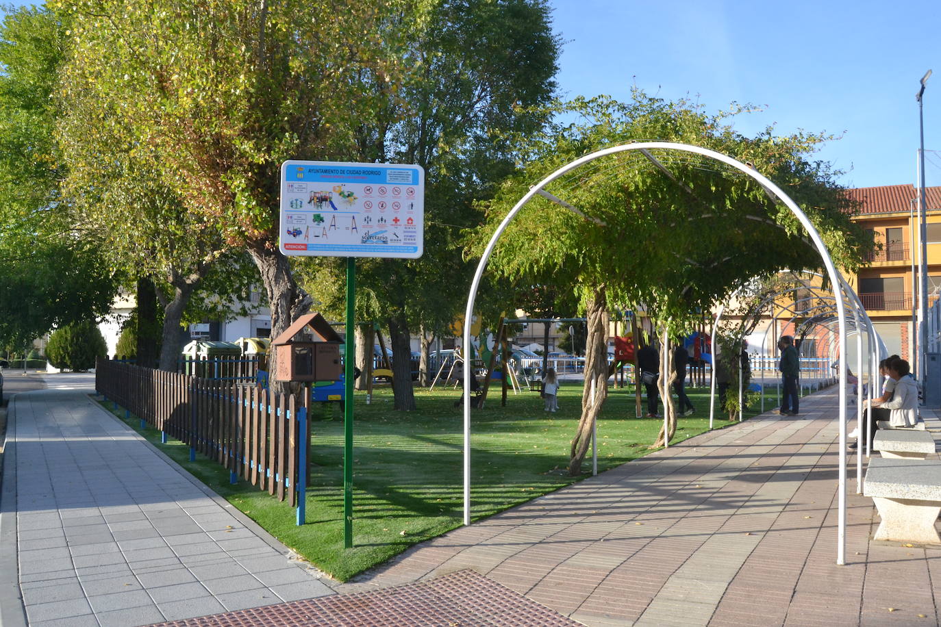 Ciudad Rodrigo estrena la renovada imagen del parque de Las Canteras