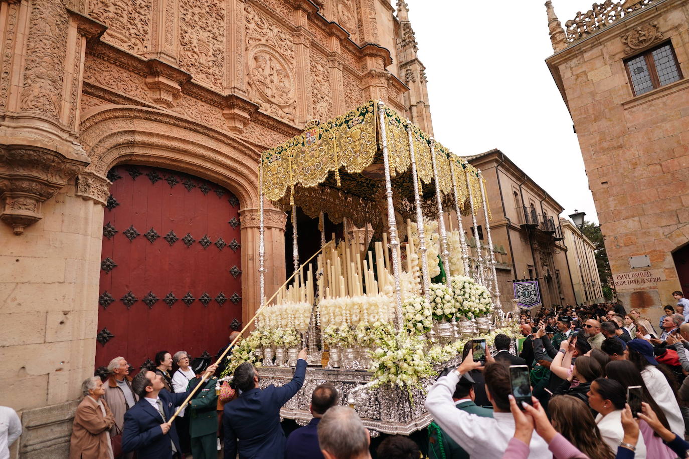 Las memorables imágenes de la procesión de La Esperanza por el Año Jubilar