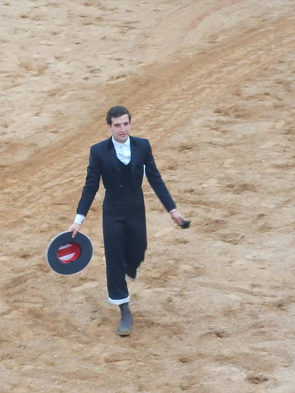 San Miguel de Valero disfruta con su fiesta y los toros