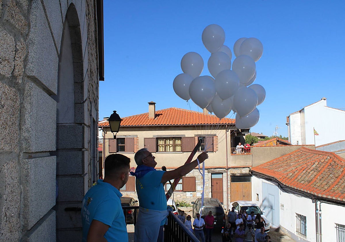 Emotivo y animado inicio de fiestas en San Miguel de Valero