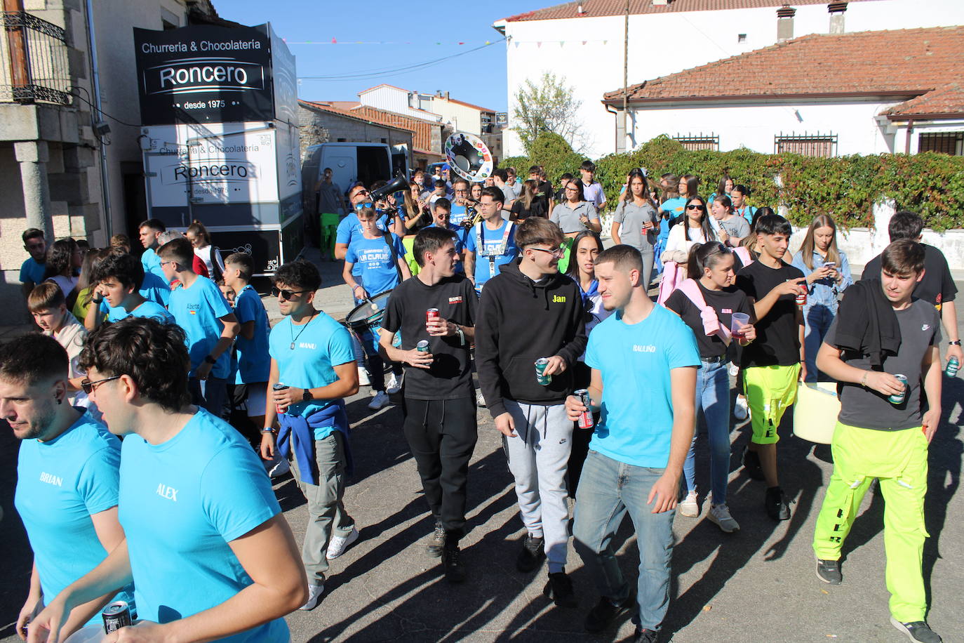 Emotivo y animado inicio de fiestas en San Miguel de Valero