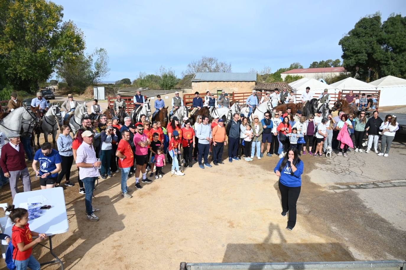 Exitosa marcha solidaria en Pedro Toro