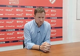 Mario Simón tras el partido en Gobela.