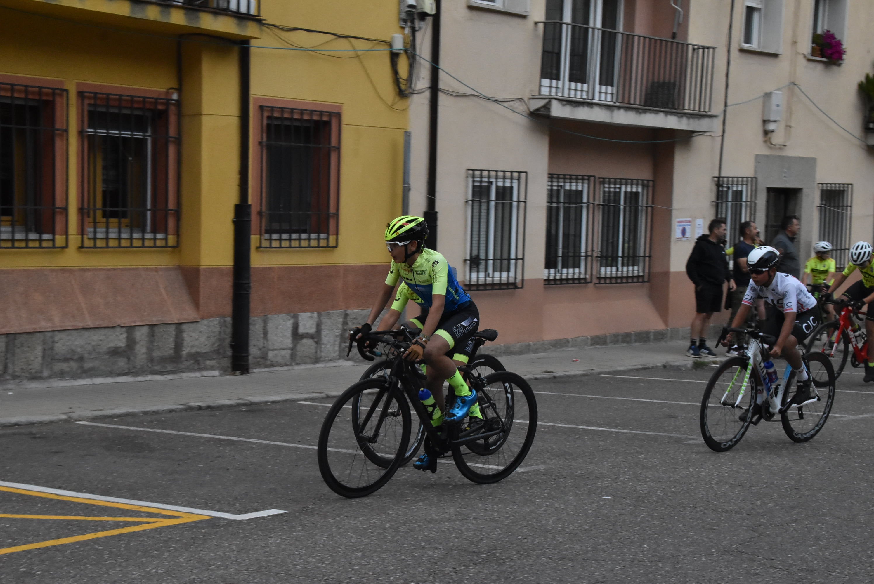 Buen ambiente en el Criterium de Dueñas en Béjar