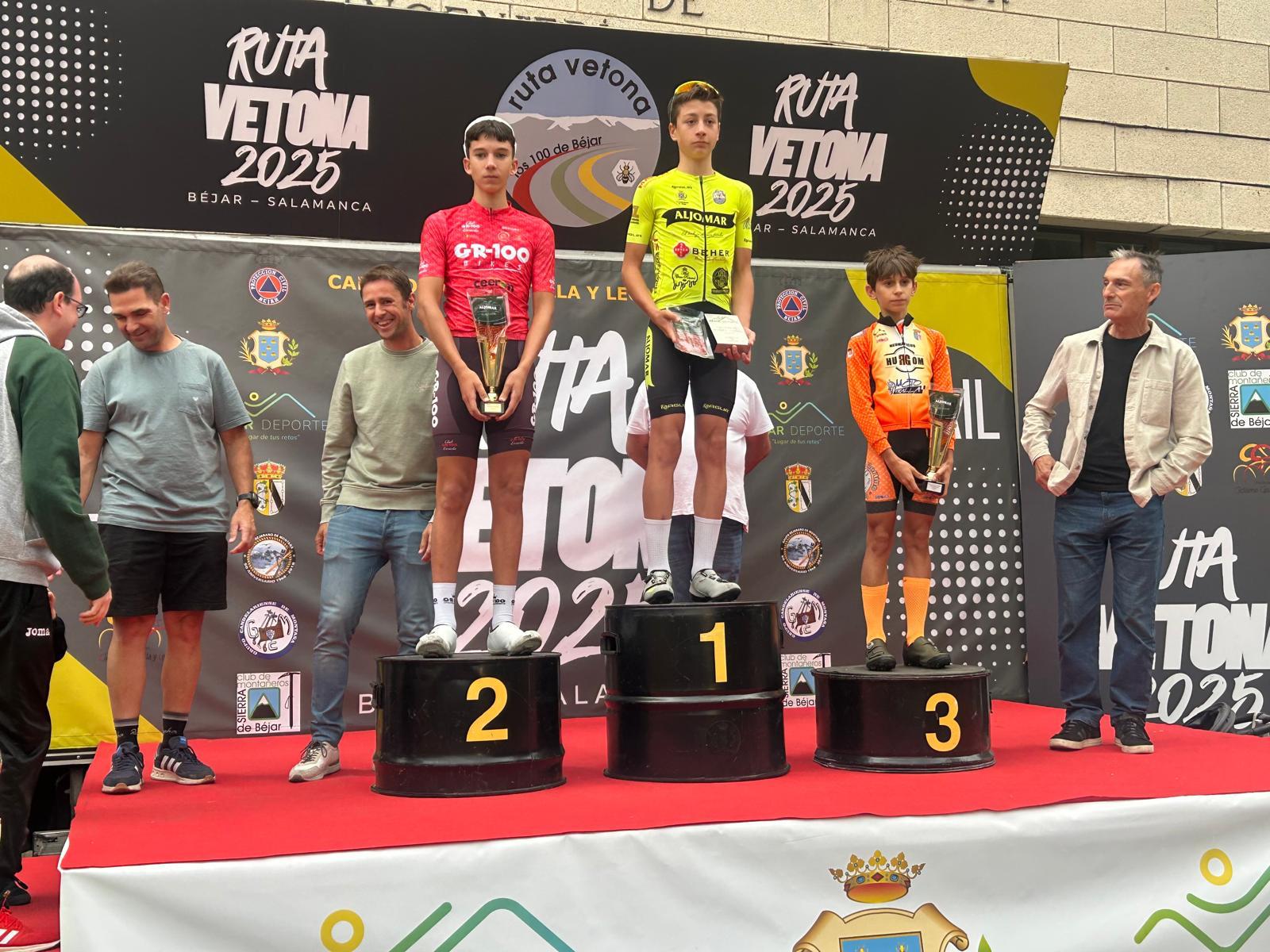 Buen ambiente en el Criterium de Dueñas en Béjar