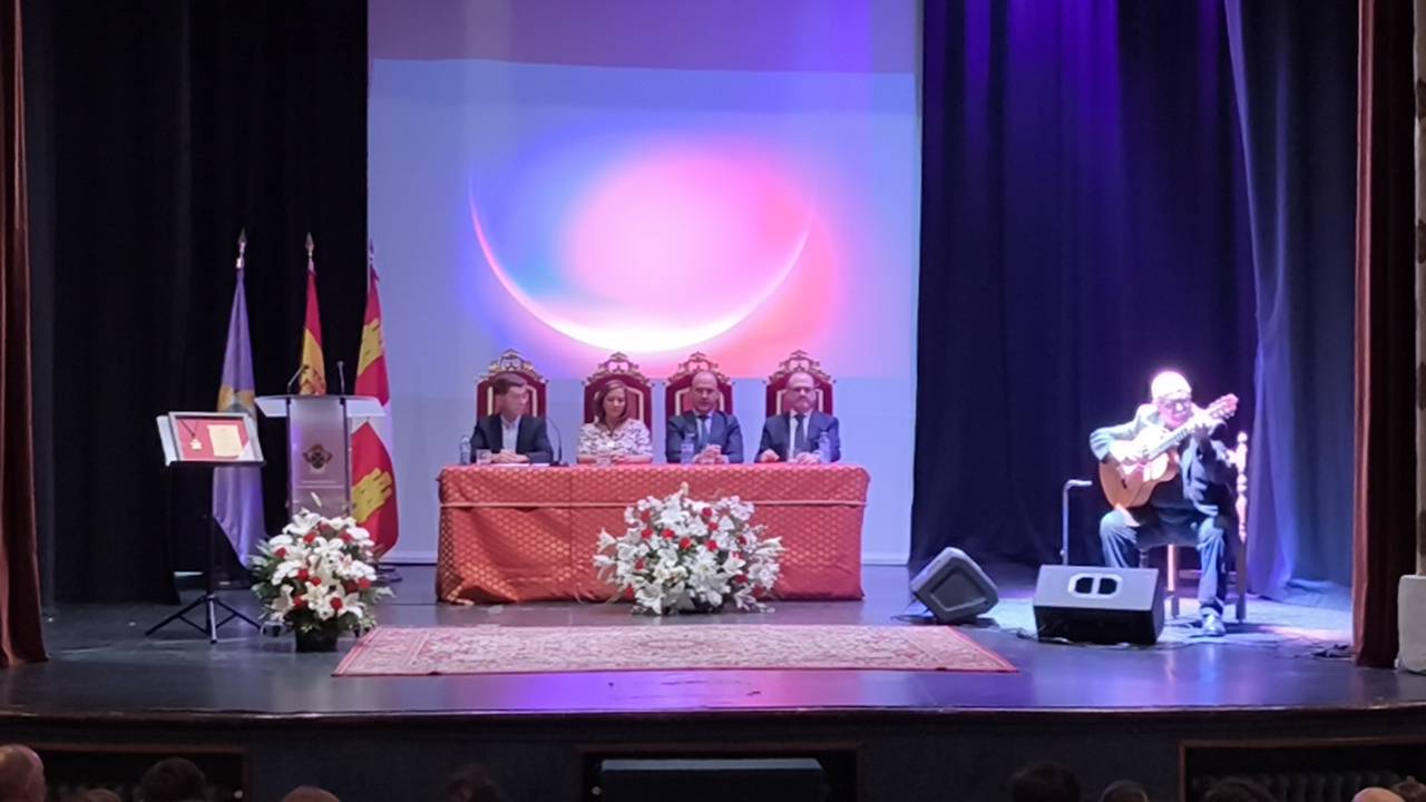 María Hernández ya es Medalla de Oro de la Ciudad de Peñaranda