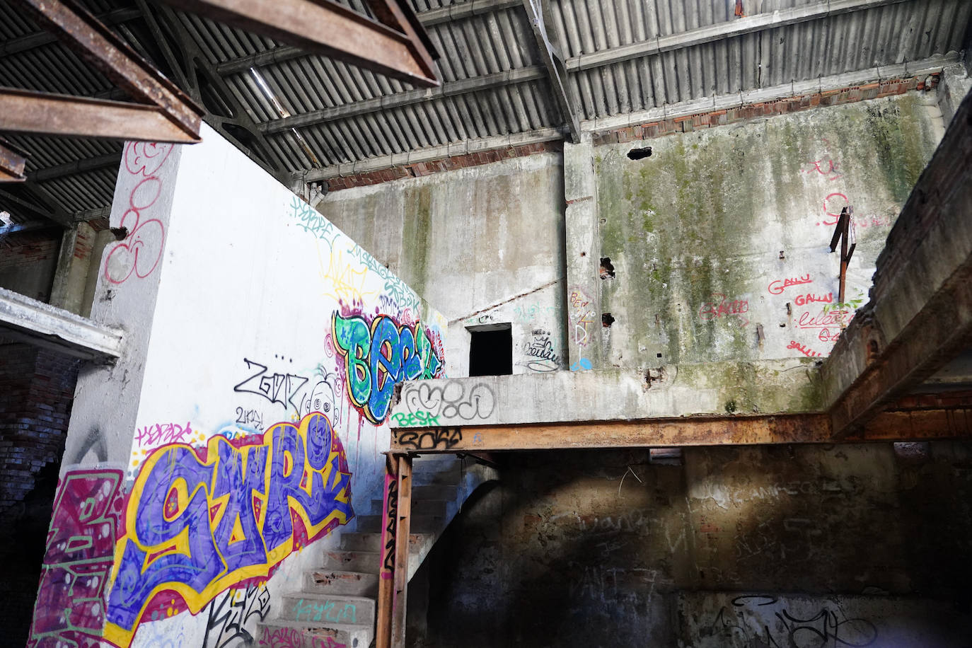 A subasta la &#039;fábrica de los horrores&#039;